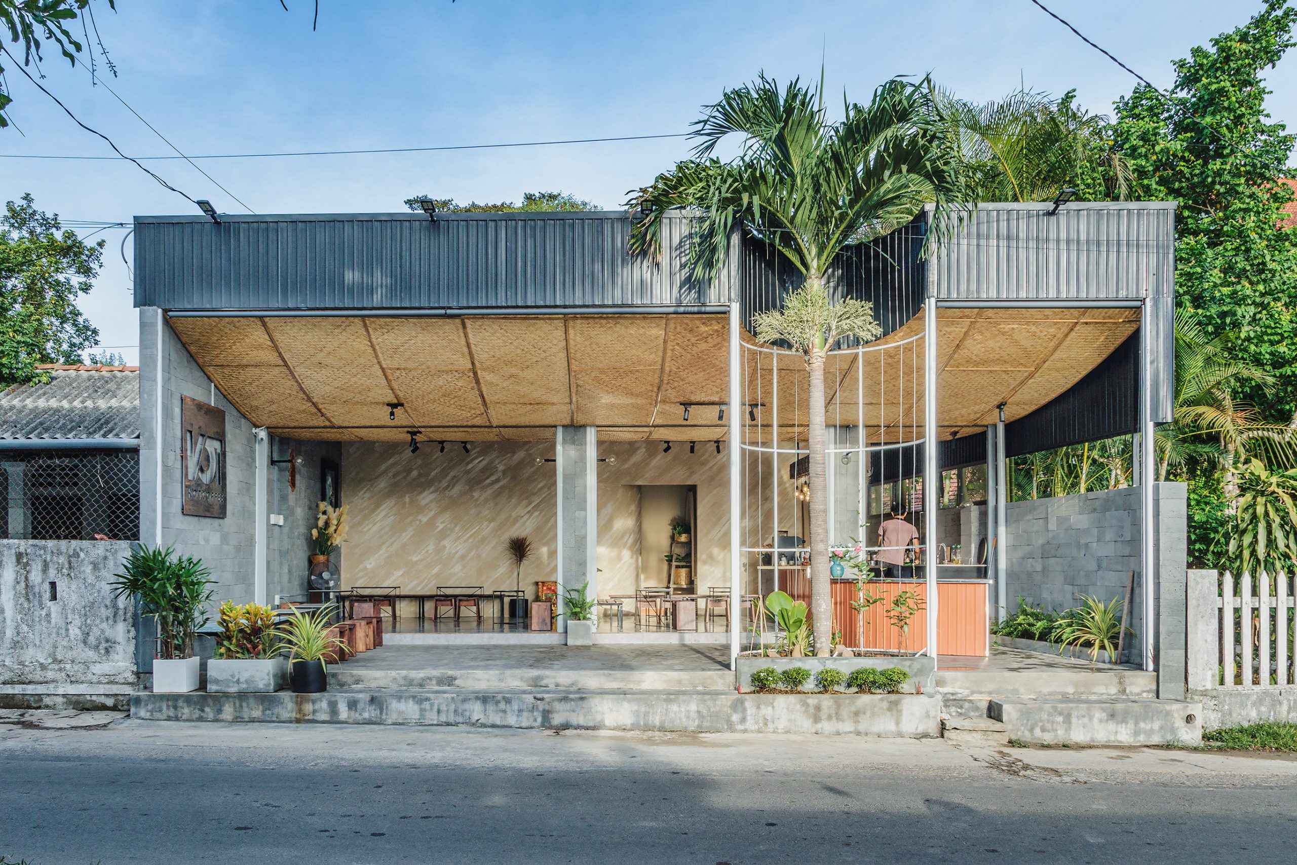 kot coffee alema architecture