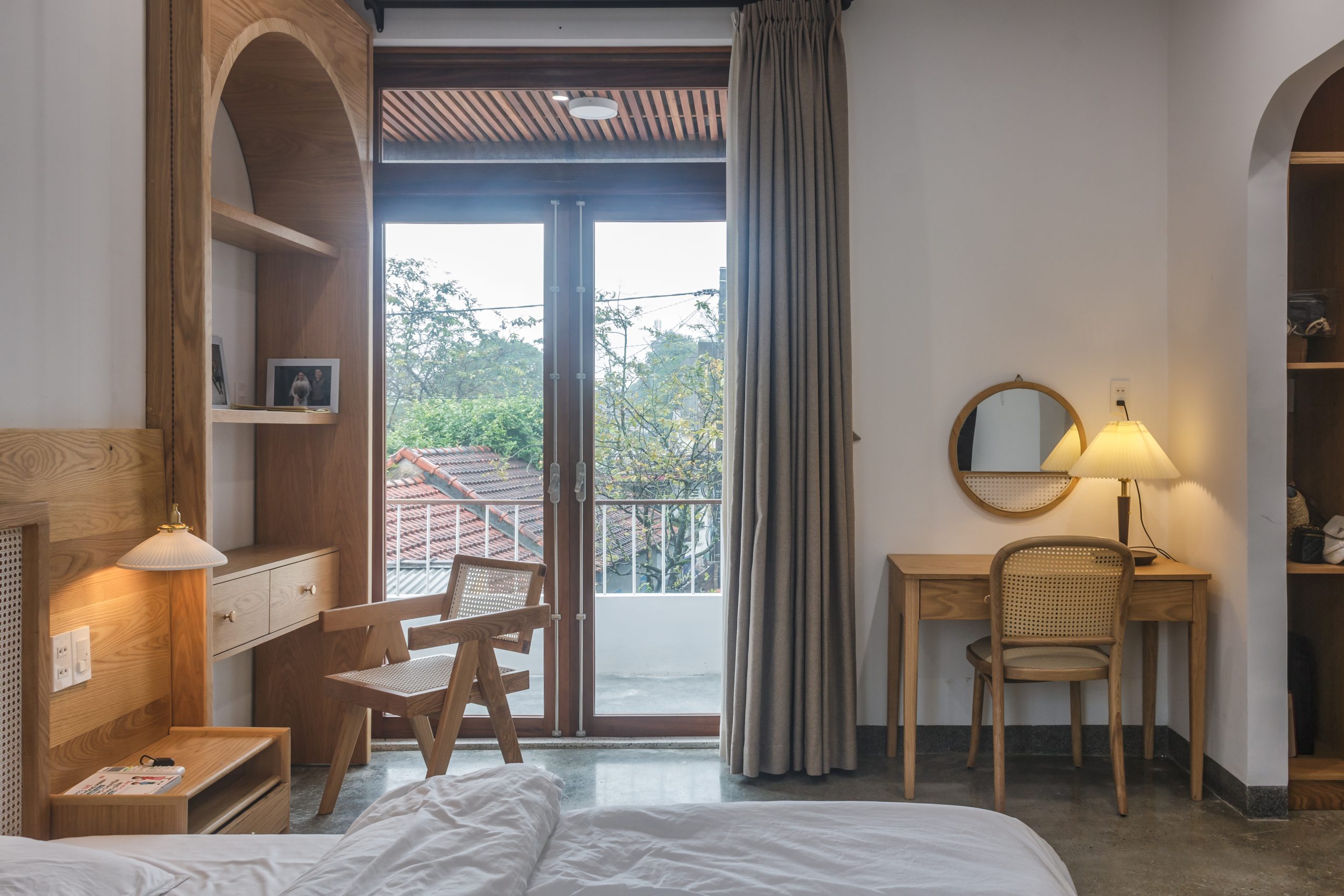 nha trong thanh alema architecture